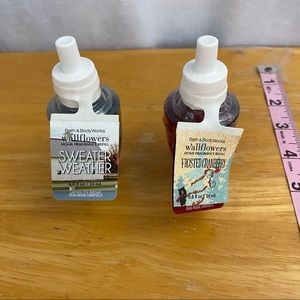 Bath and Body Works Wallflowers Refills: Sweater Weather and Frosted Cranberry